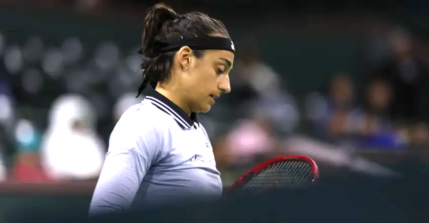 Struggling Caroline Garcia claims that going to court is turning into “a nightmare.”